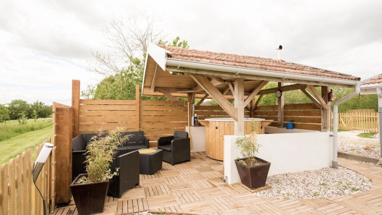 Photo of Outdoor in Flocourt