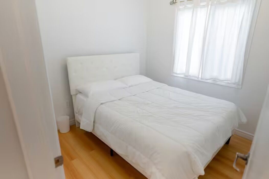 Photo of Bedroom in Bluewater Beach