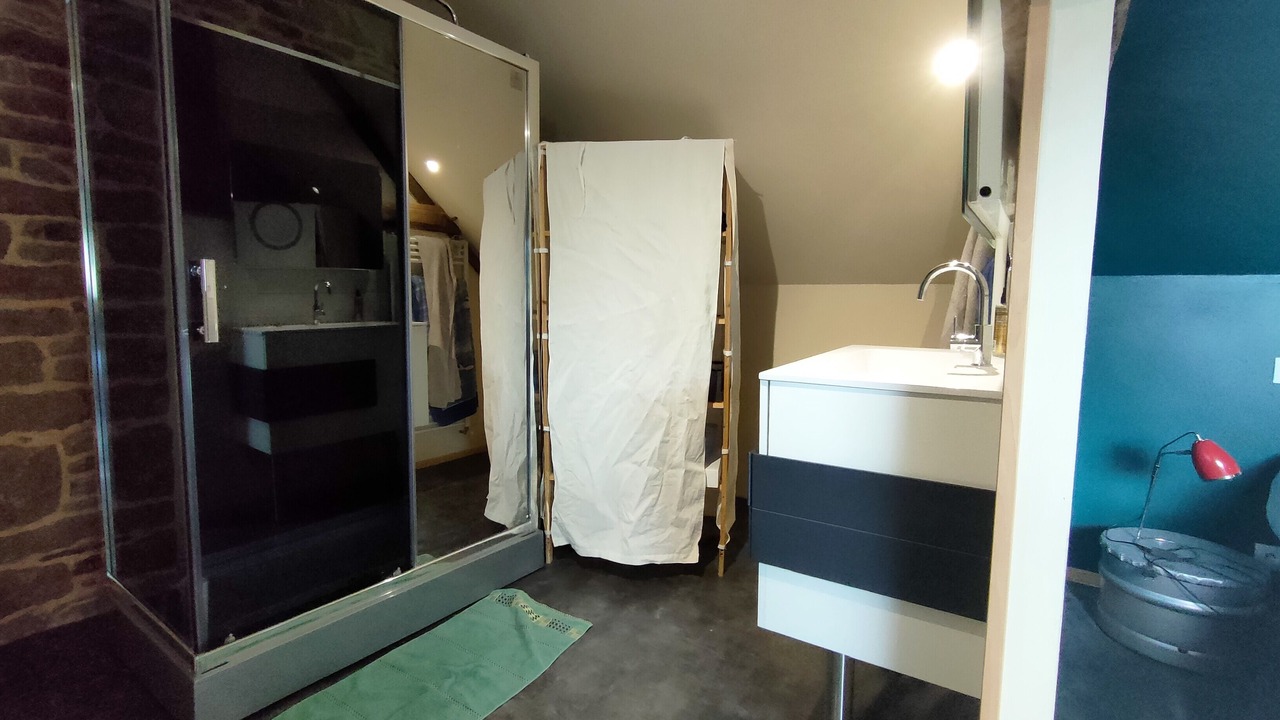 Photo of Bathroom in Isigny-le-Buat