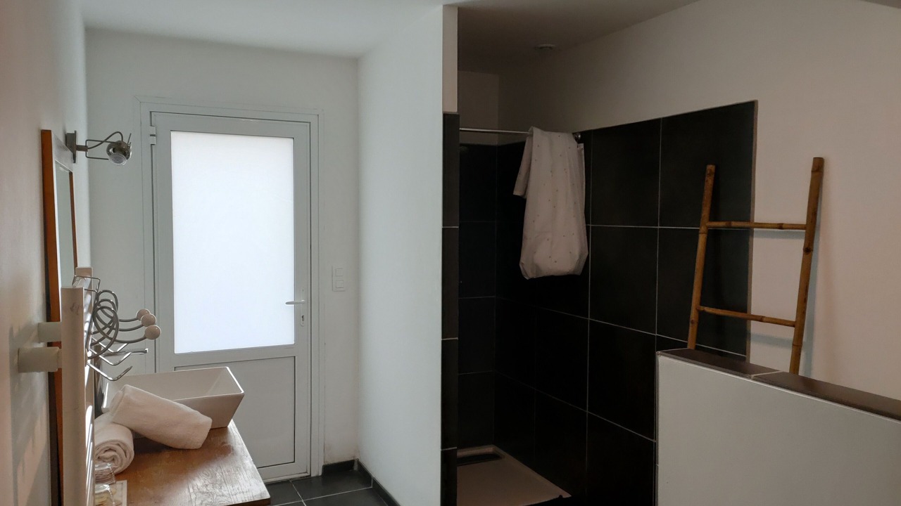 Photo of Bathroom in Isigny-le-Buat
