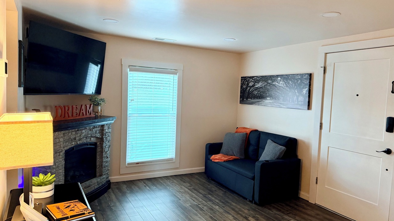 Photo of Livingroom in Galax