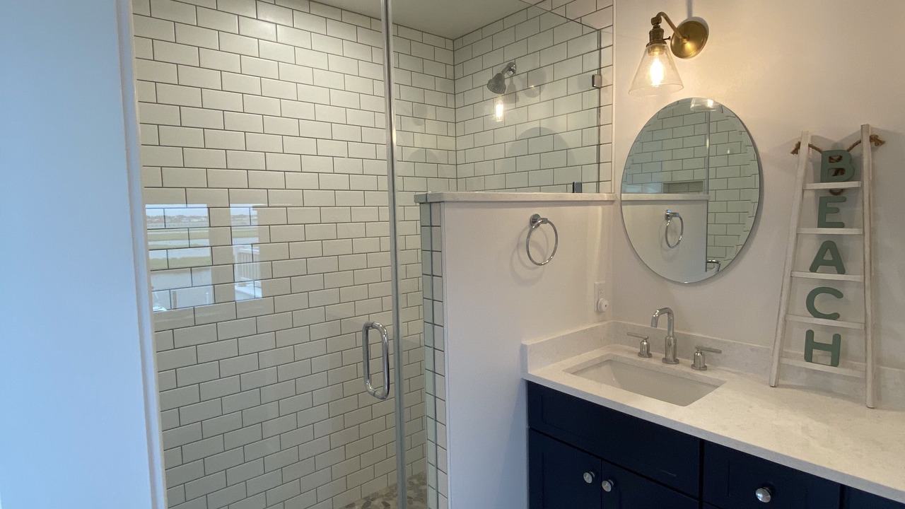 Photo of Bathroom in Heron Harbour Isle
