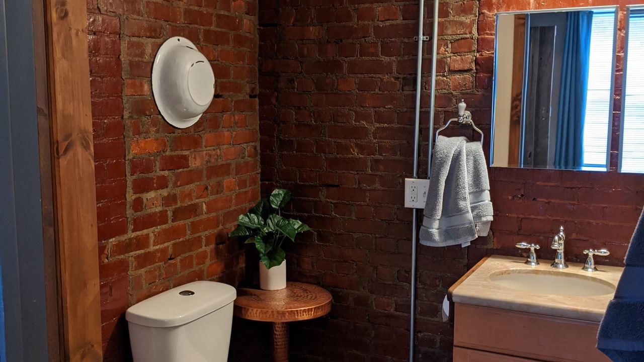 Photo of Bathroom in Utica