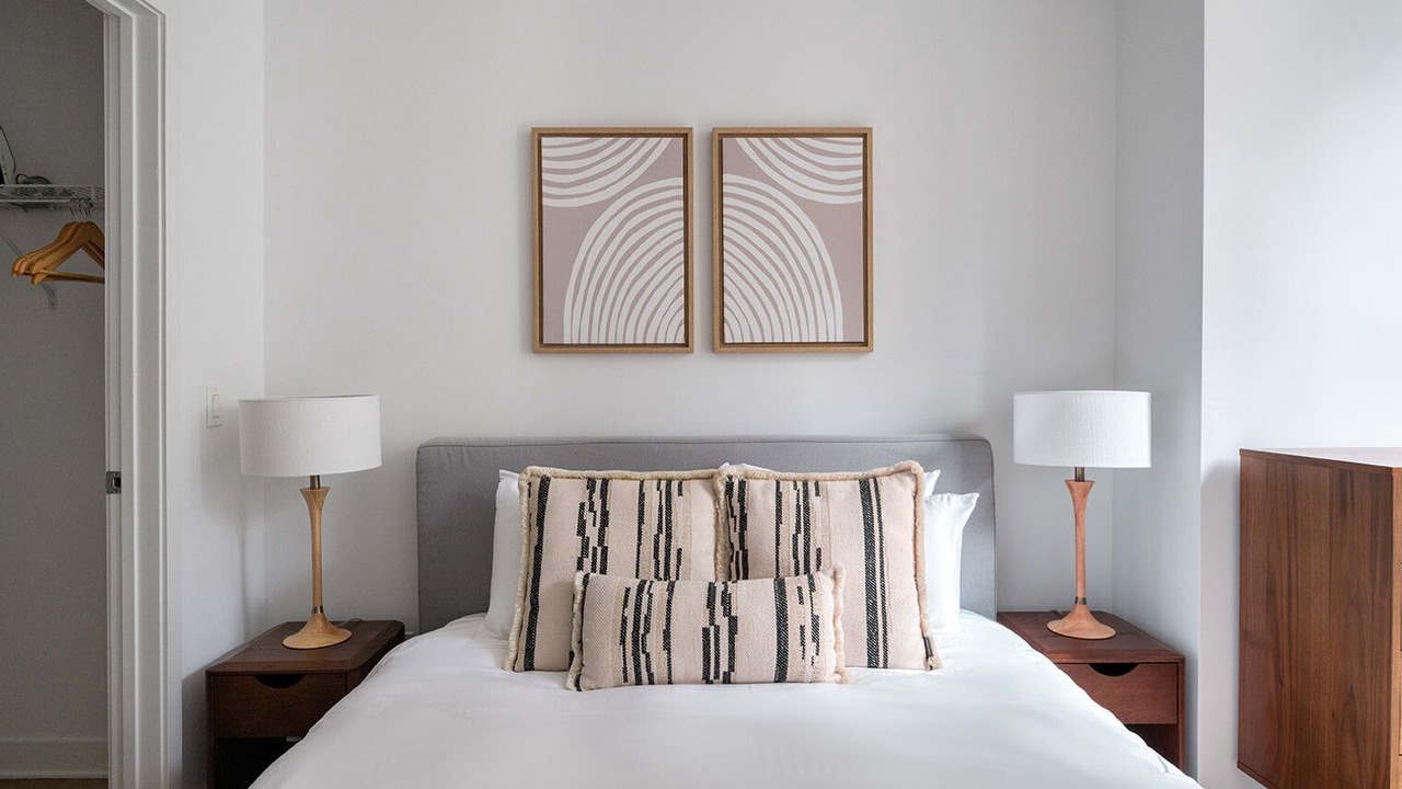 Photo of Bedroom in Downtown Chicago