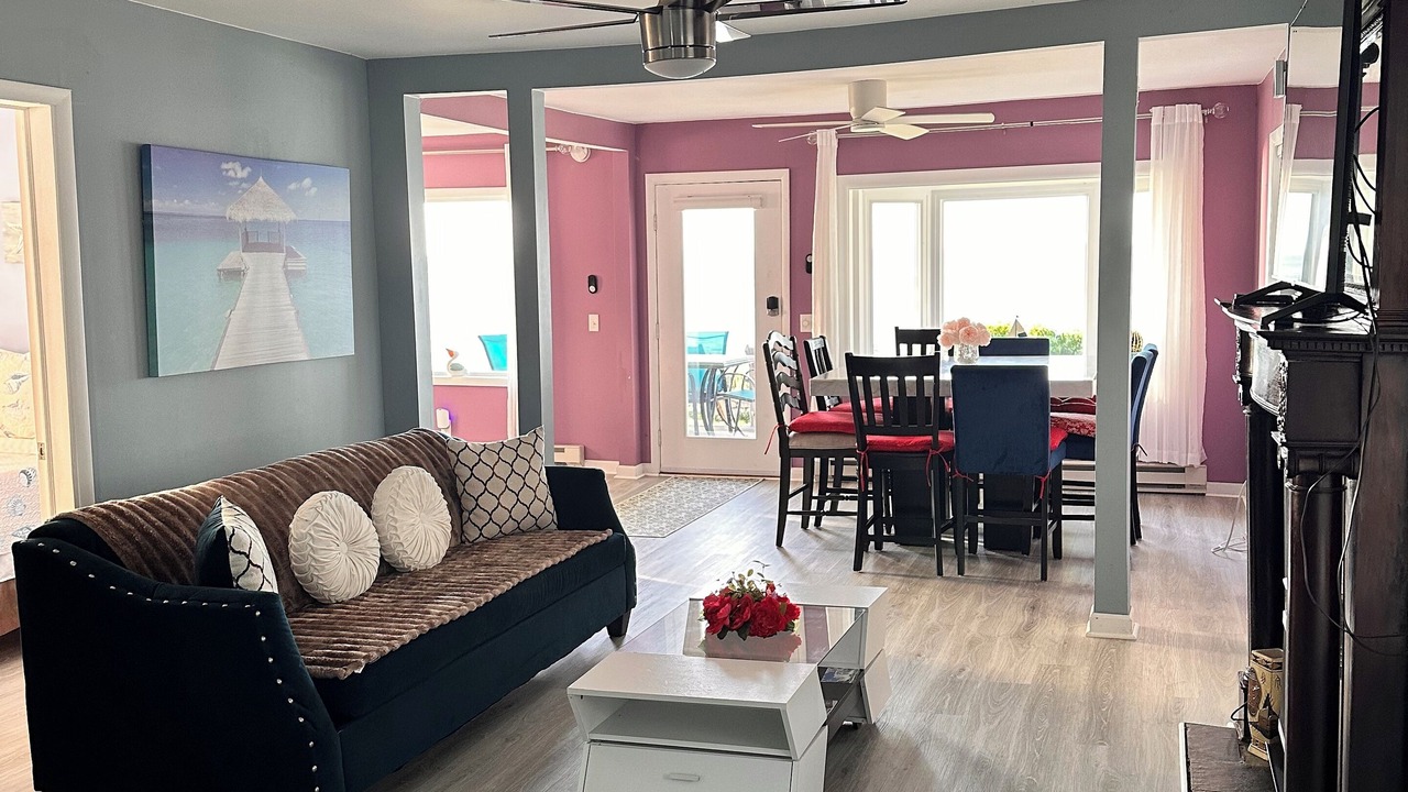 Photo of Livingroom in Virgil