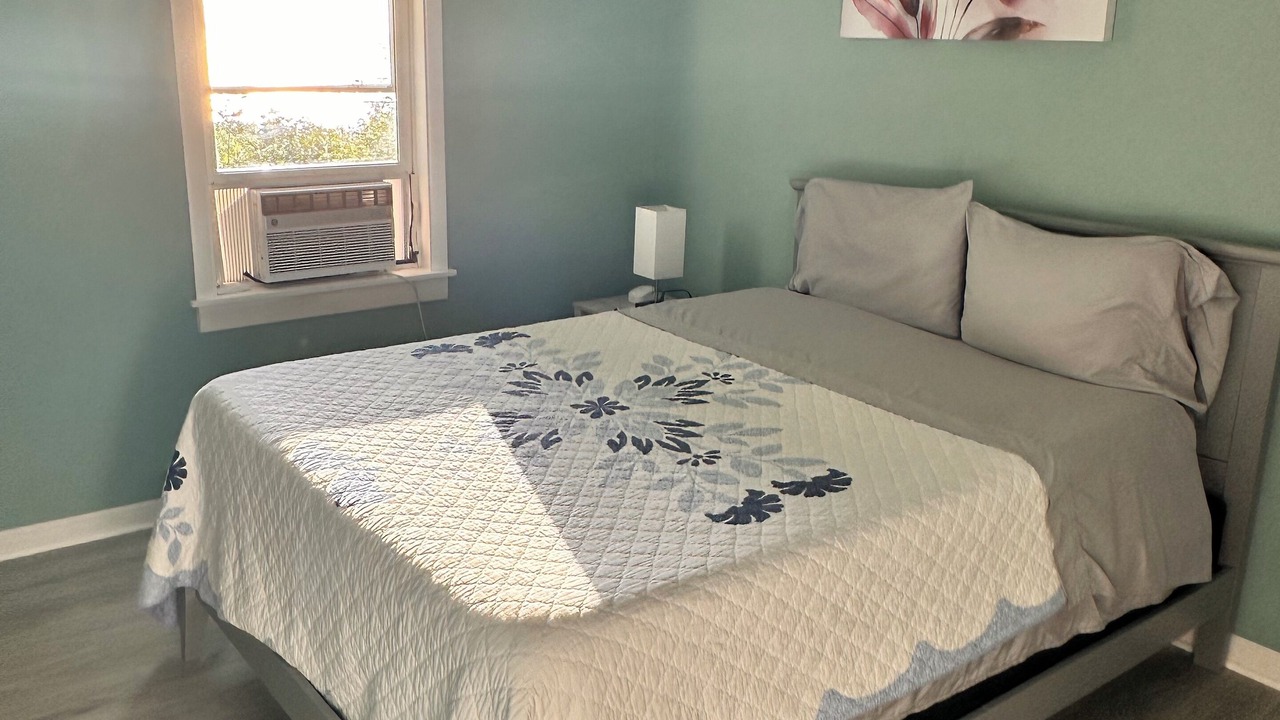 Photo of Bedroom in Virgil