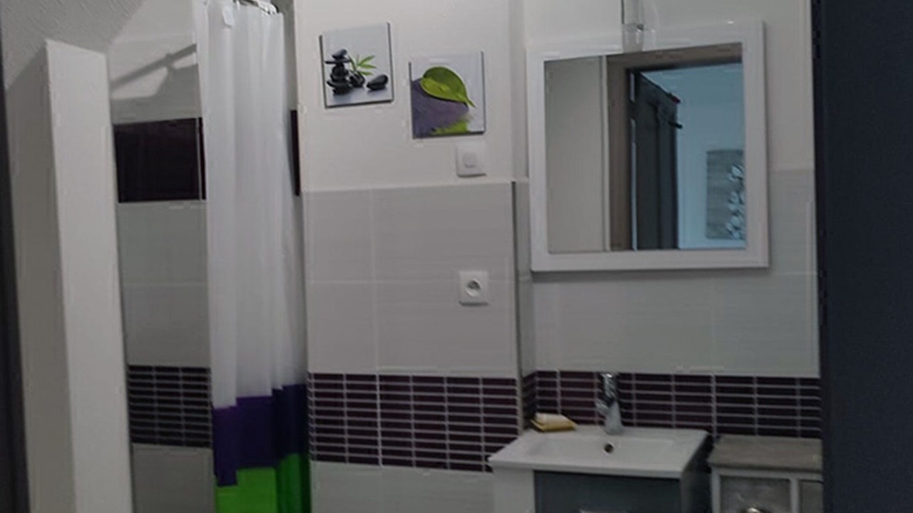 Photo of Bathroom in Citers