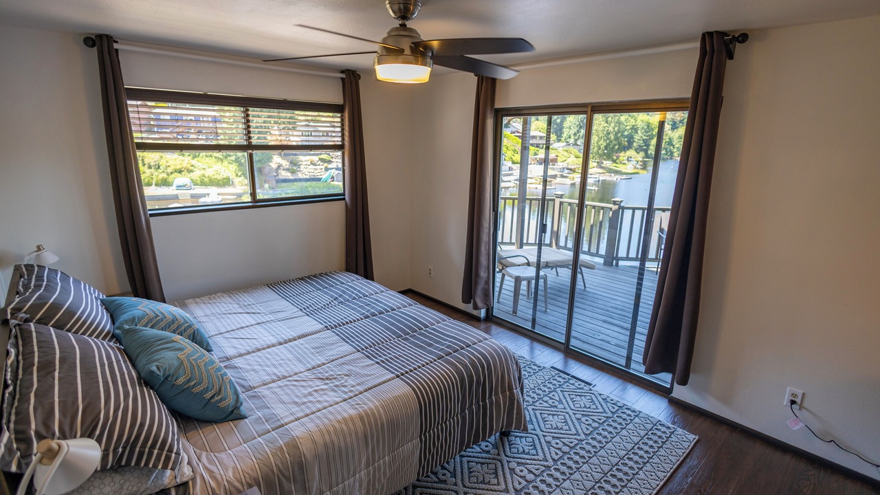Photo of Bedroom in Lacey