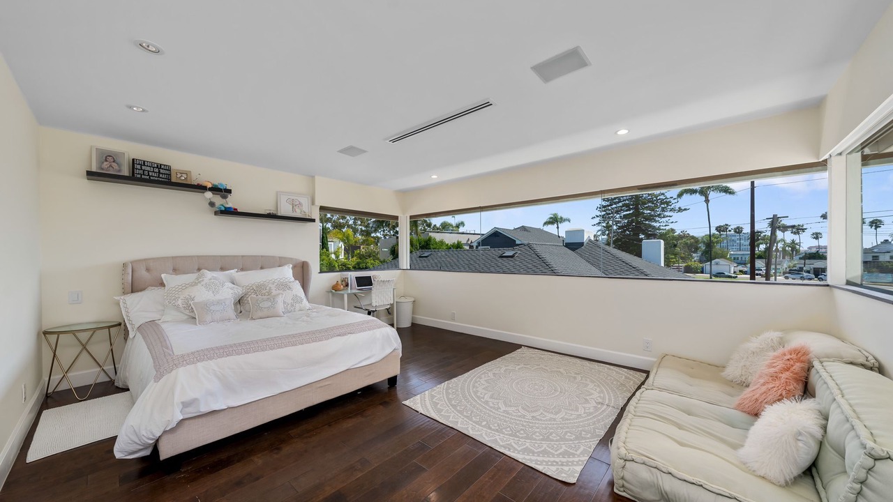 Photo of Bedroom in Coronado