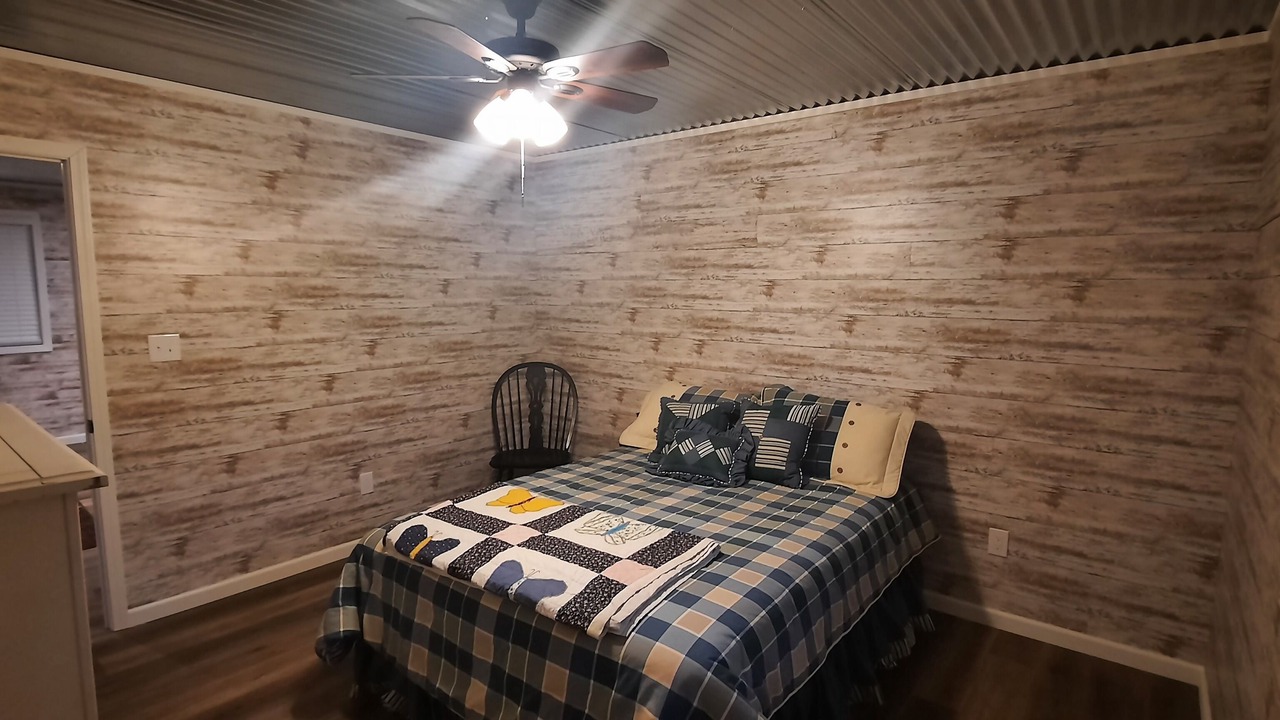 Photo of Bedroom in Saint Joe