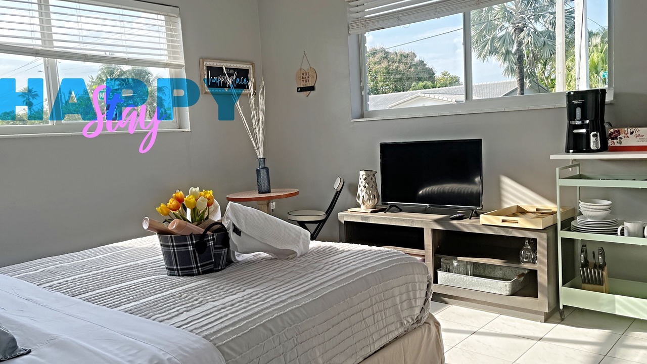 Photo of Bedroom in Coral Heights