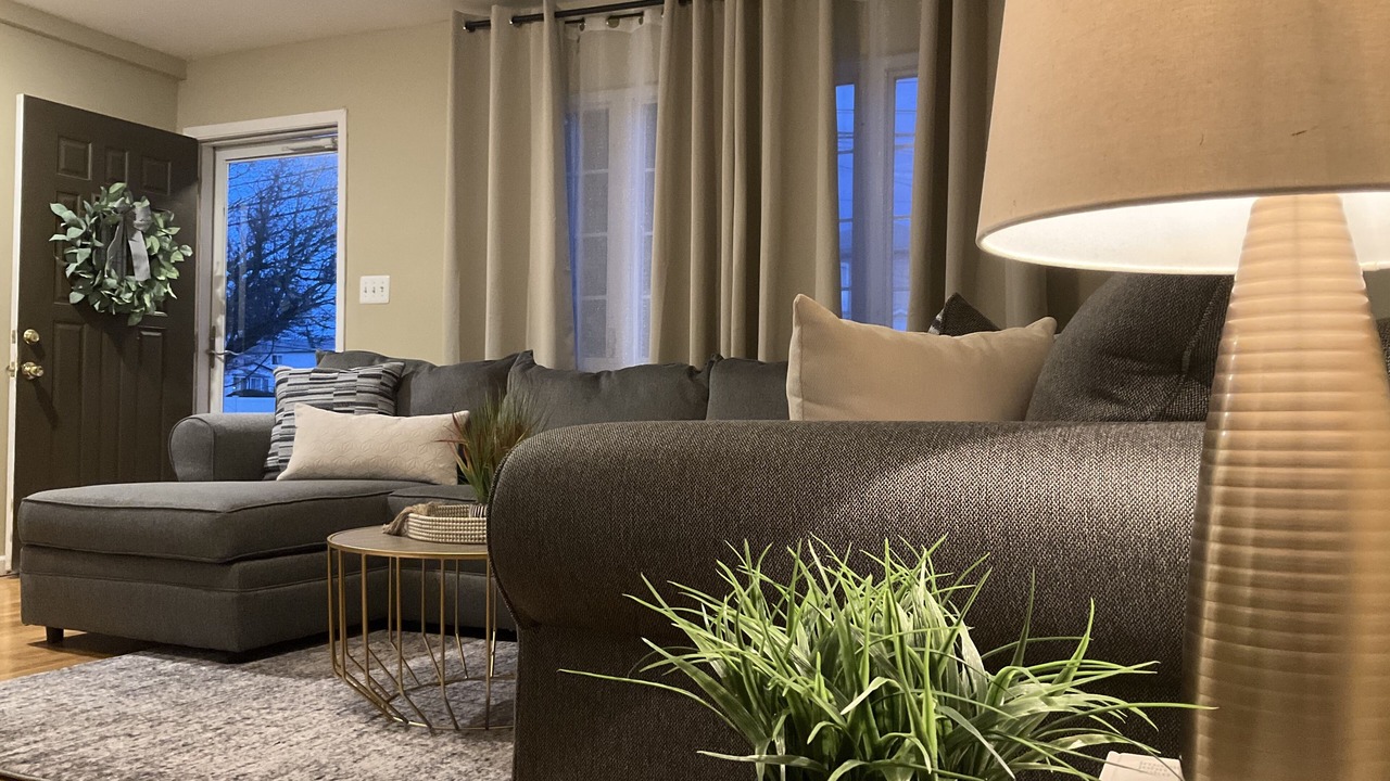 Photo of Livingroom in Queens