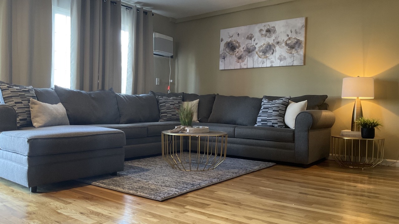 Photo of Livingroom in Queens