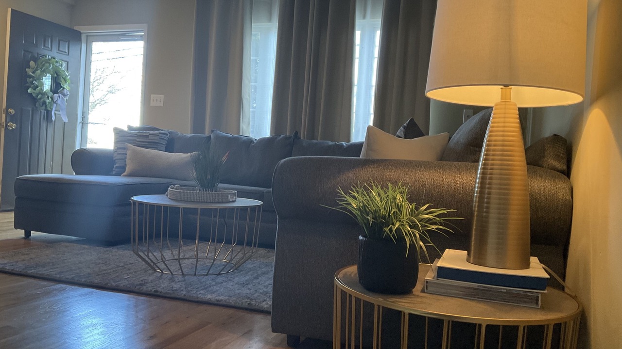 Photo of Livingroom in Queens