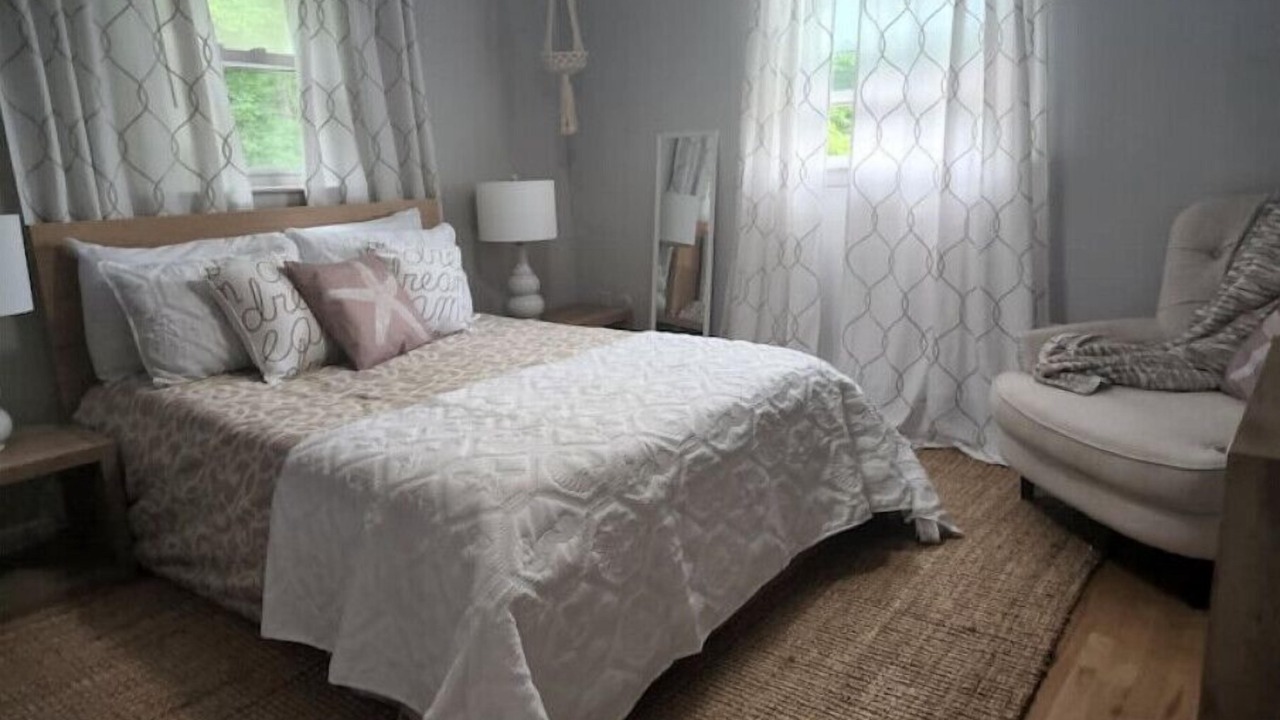 Photo of Bedroom in Narragansett