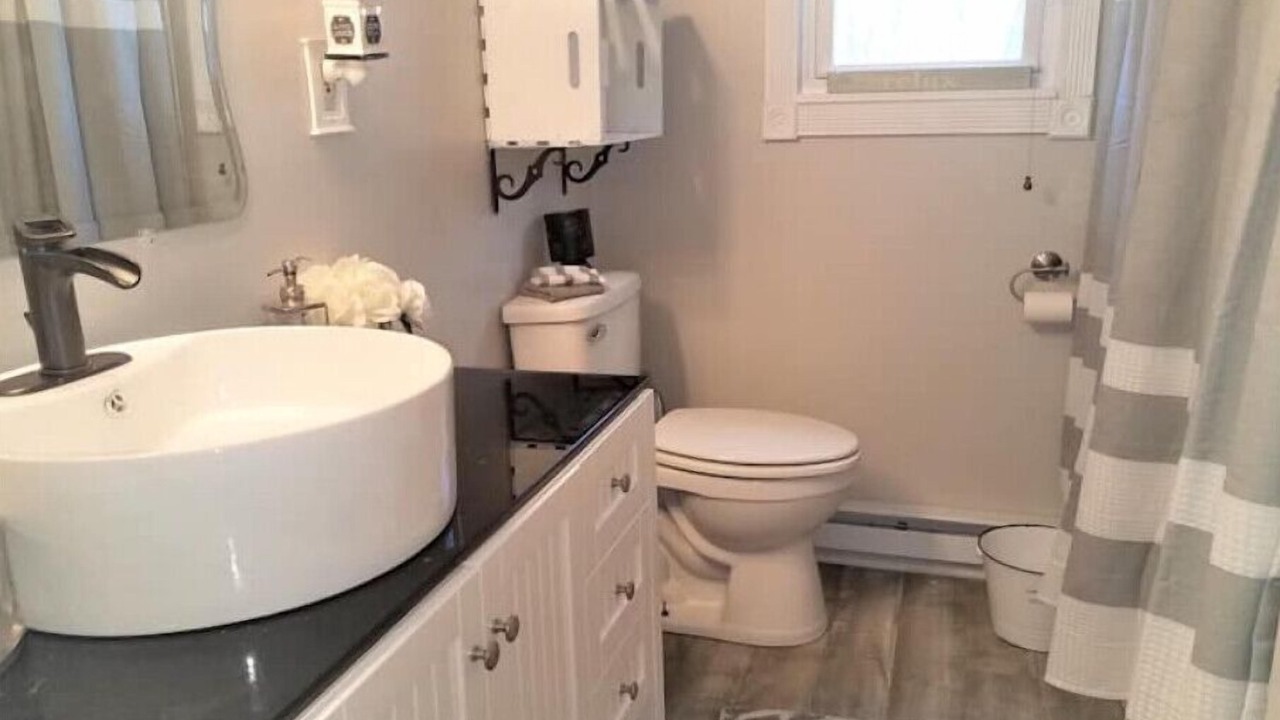 Photo of Bathroom in Narragansett