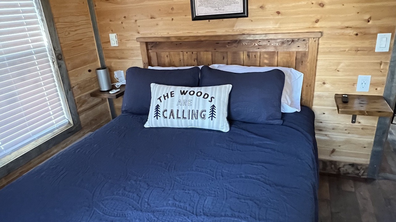 Photo of Bedroom in Eagle Rock