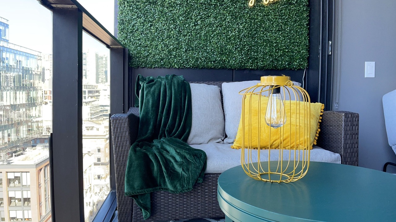Photo of Patio Balcony in Fashion District