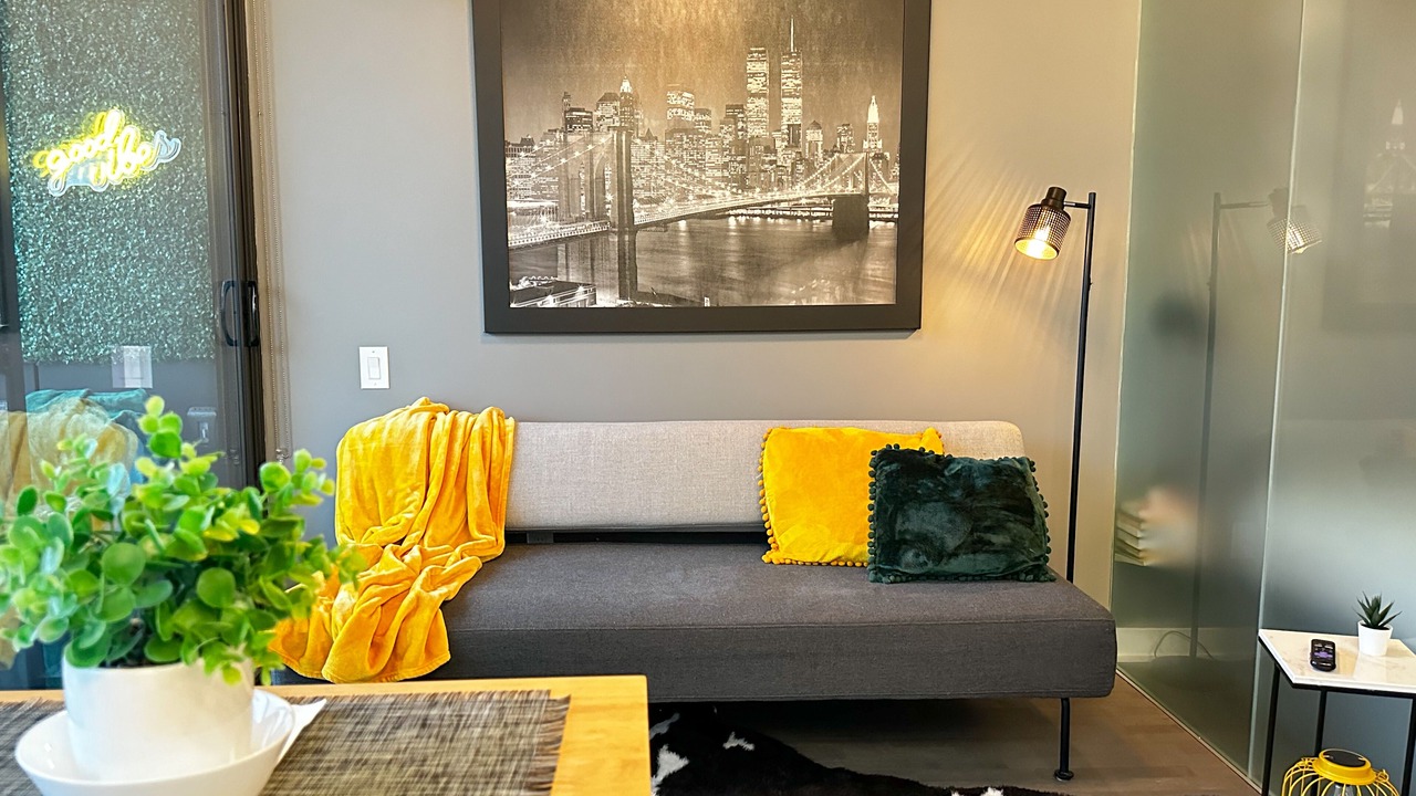 Photo of Bedroom in Fashion District
