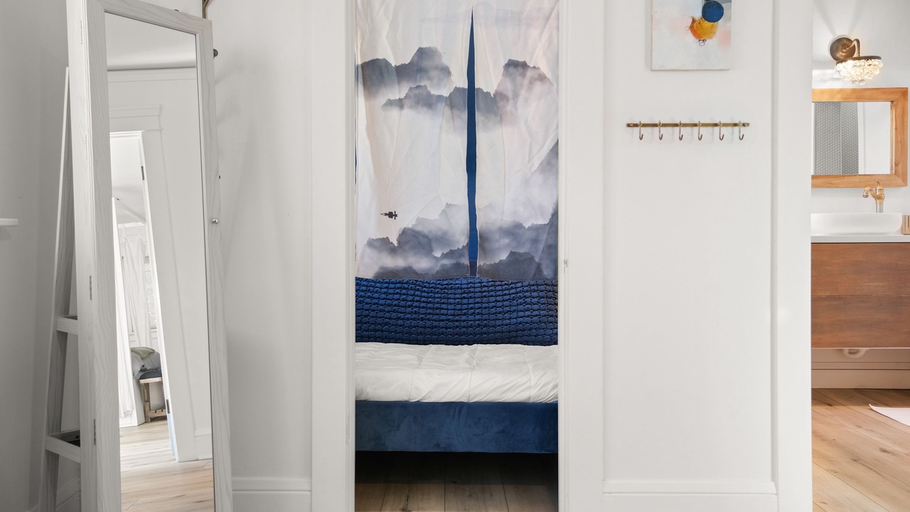 Photo of Bedroom in Civic Center