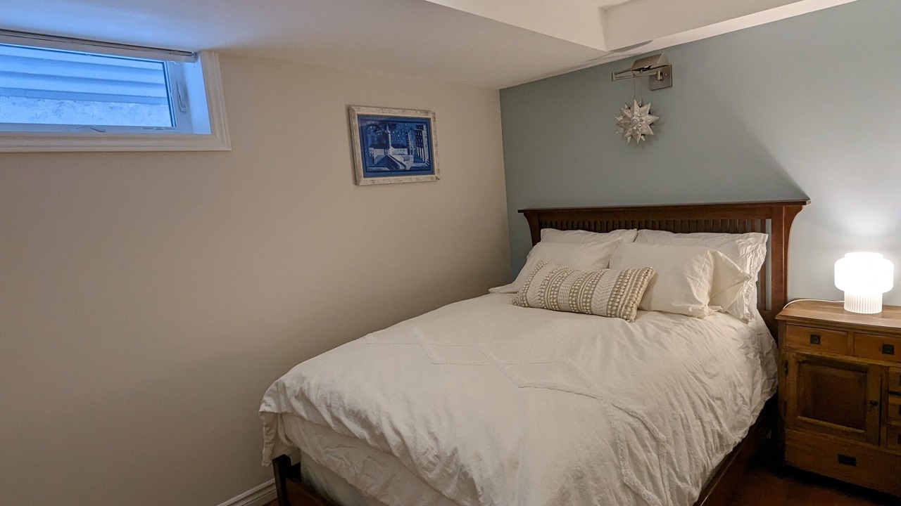 Photo of Bedroom in Riverdale