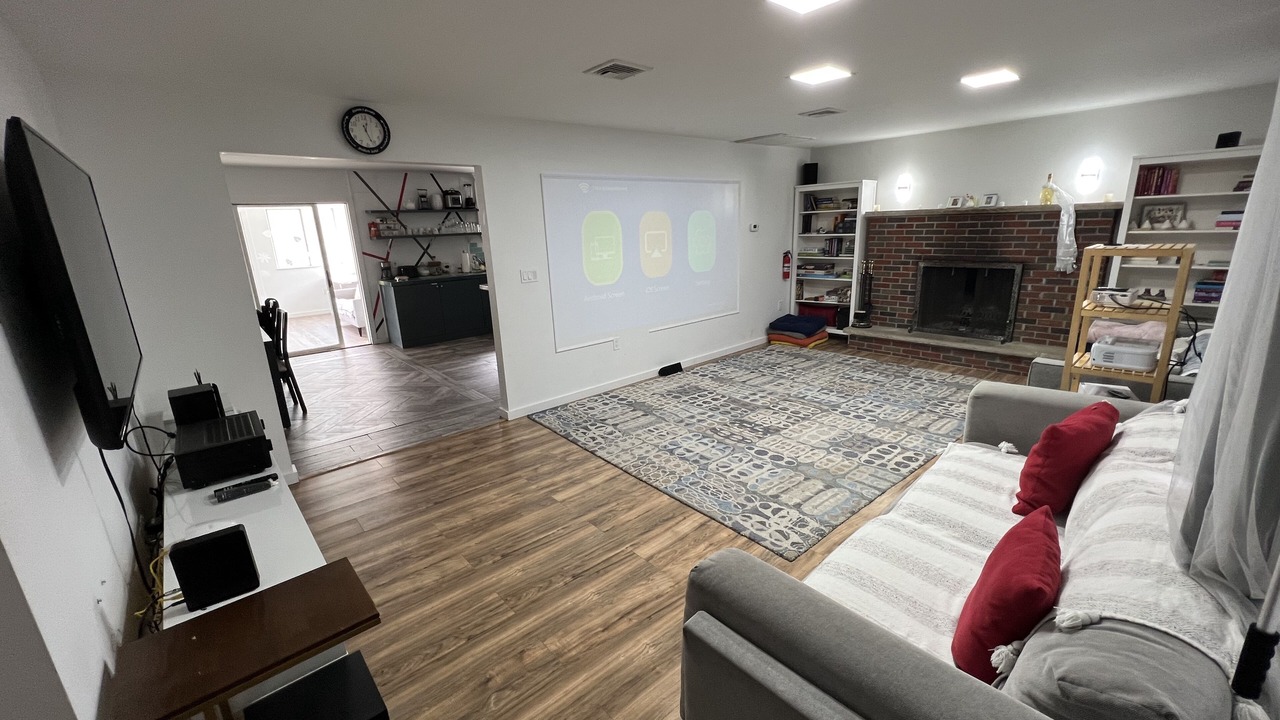 Photo of Livingroom in Henryville
