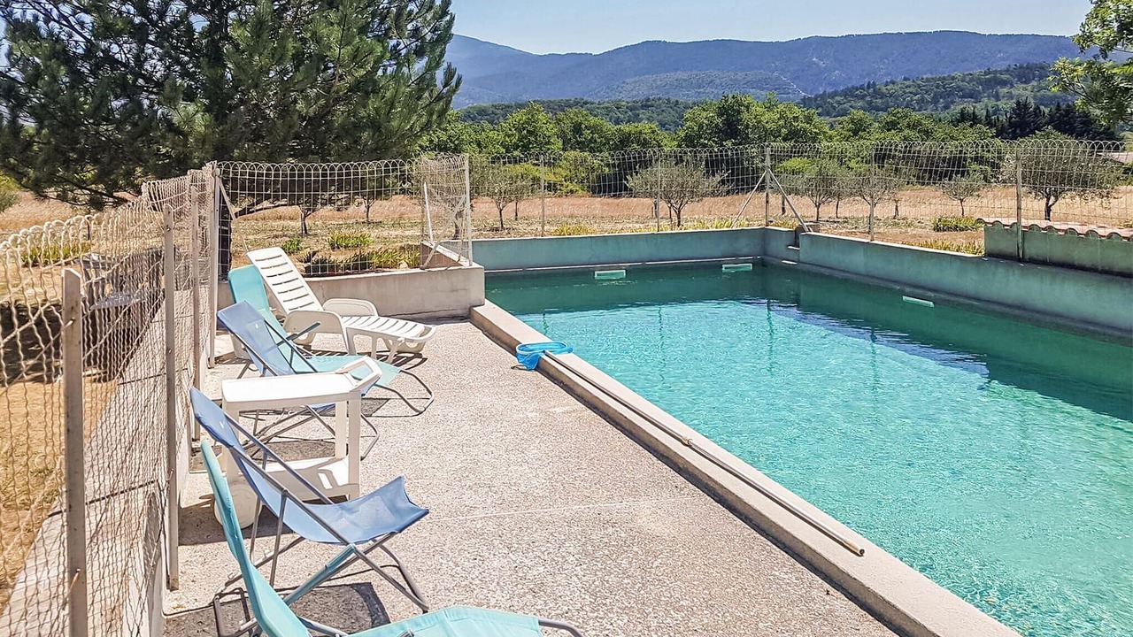 Photo of Outdoor in Malaucene