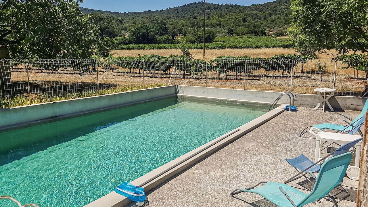 Photo of Outdoor in Malaucene