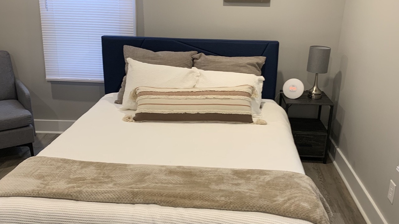 Photo of Bedroom in Grove City