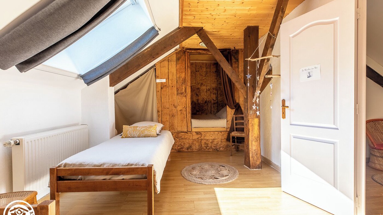 Photo of Bedroom in Saint-Antheme