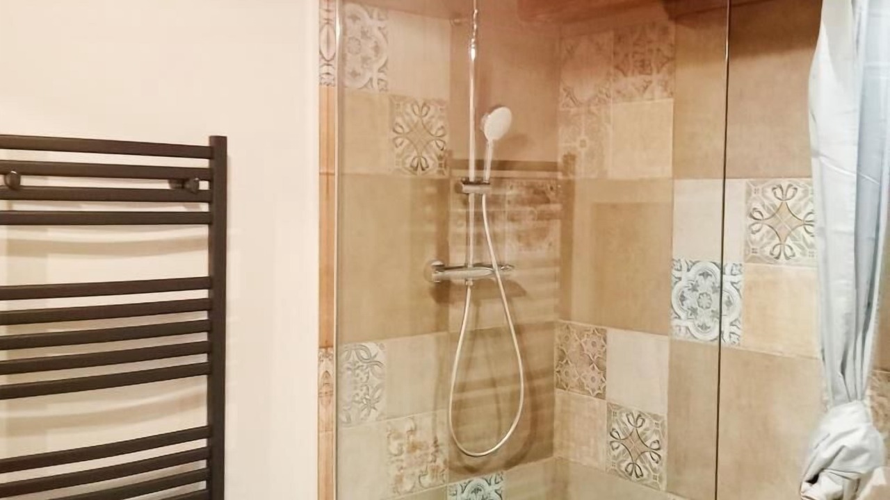 Photo of Bathroom in Saint-Antheme