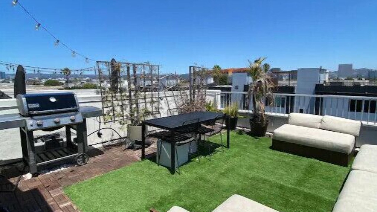 Photo of Patio Balcony in Faircrest Heights