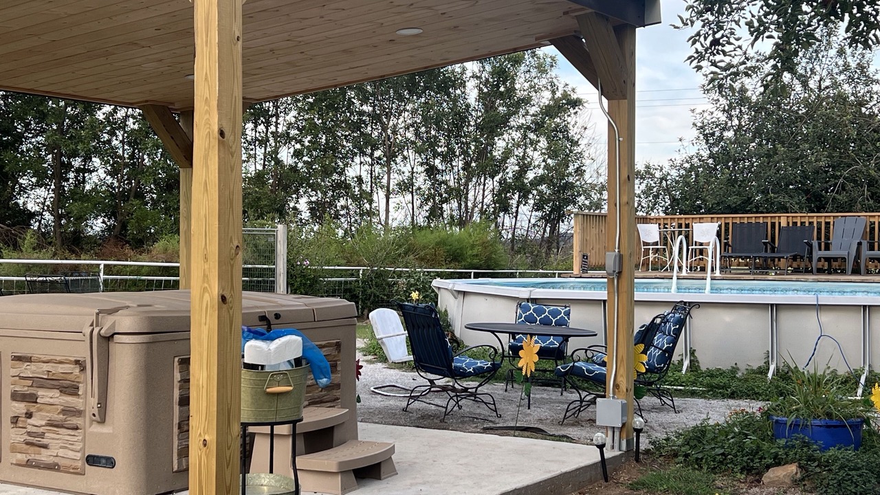 Photo of Patio Balcony in Vinita