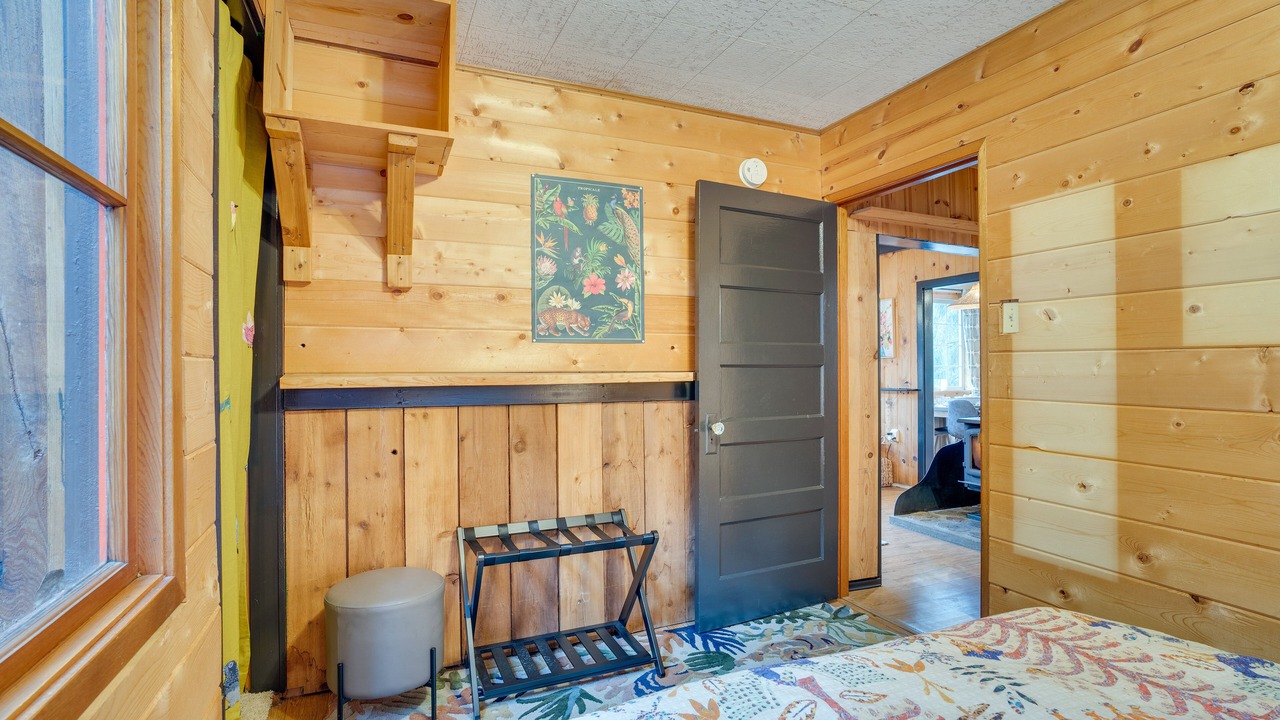 Photo of Bedroom in Leavenworth