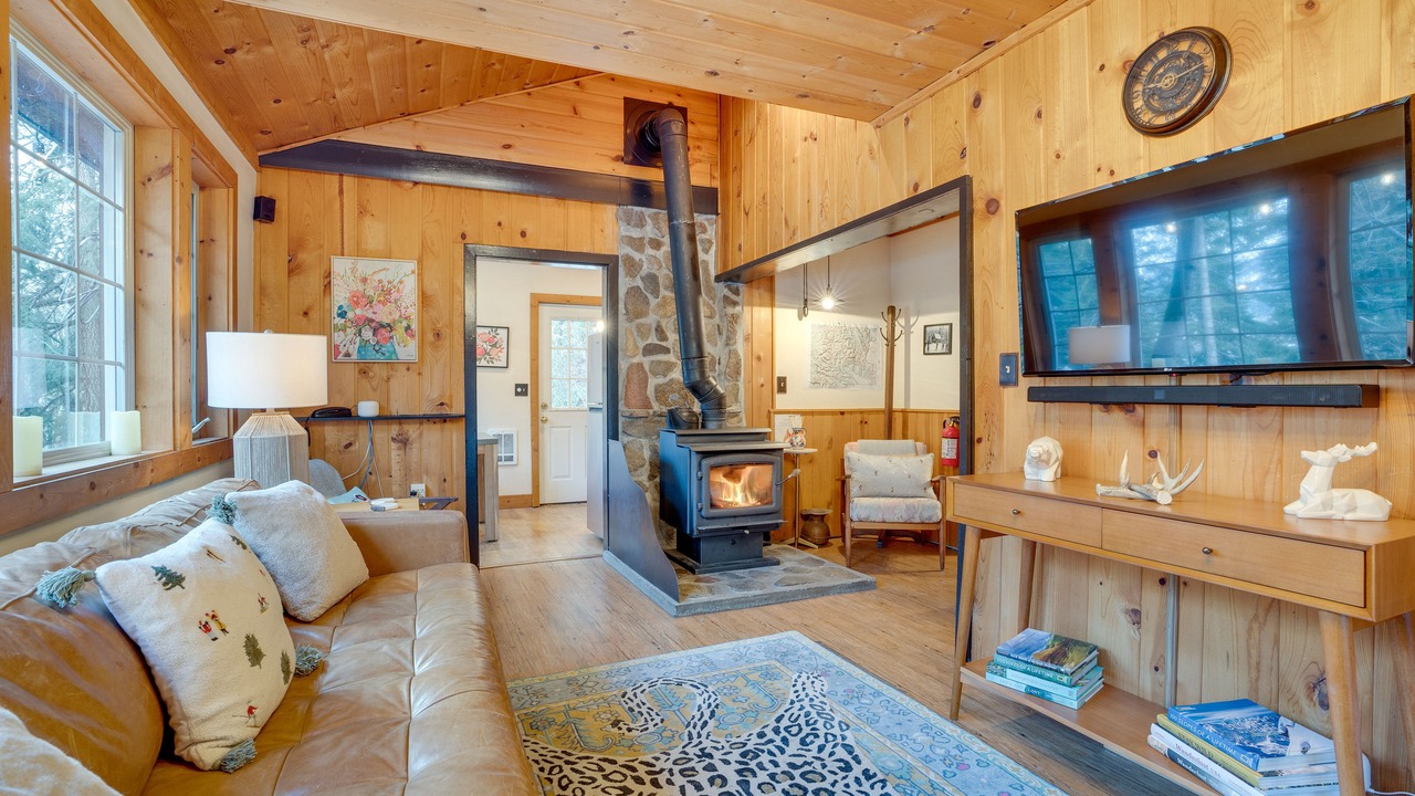 Photo of Bedroom in Leavenworth