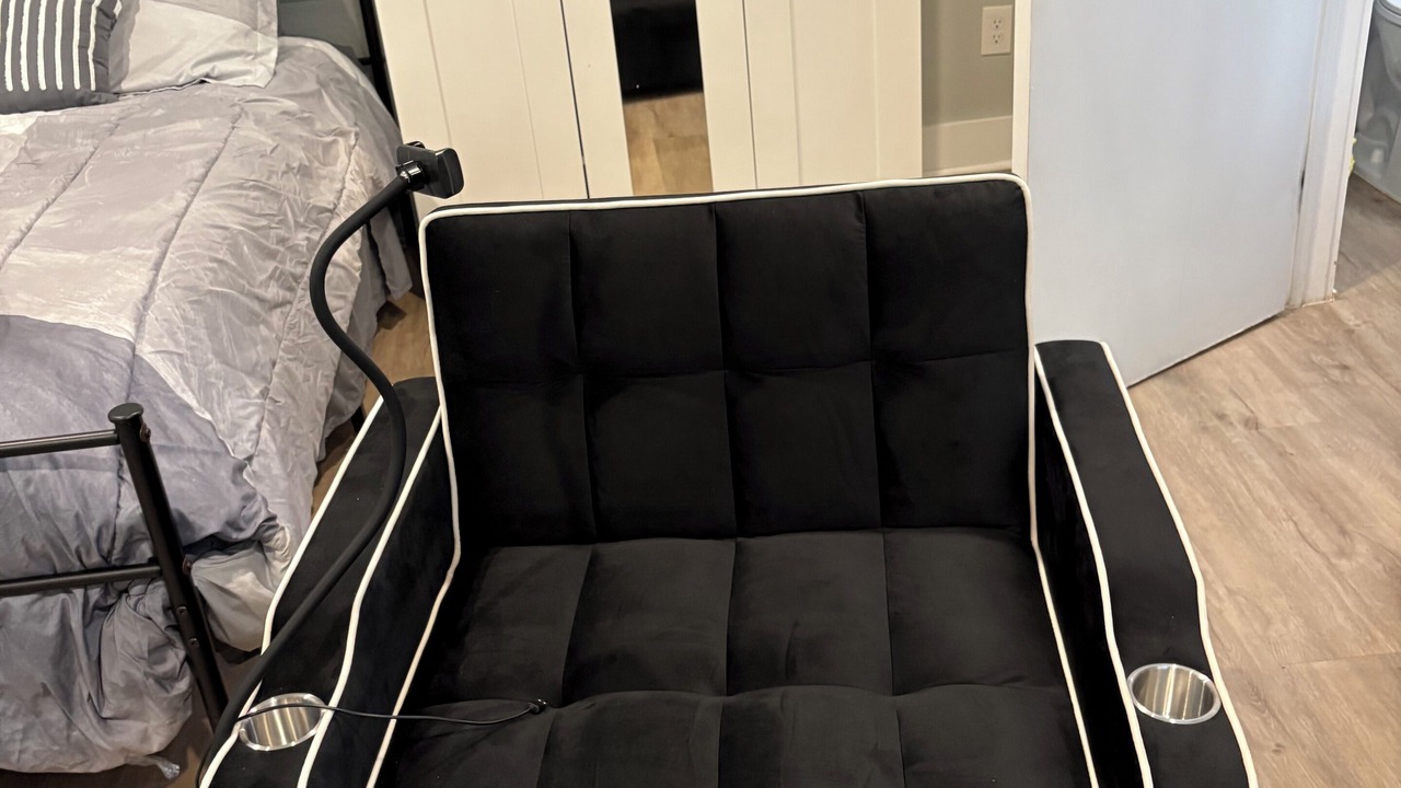 Photo of Bedroom in Alvin