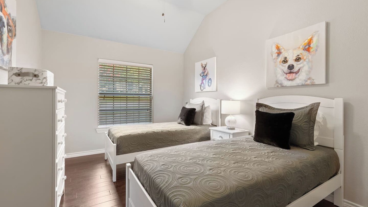 Photo of Bedroom in Highland Village