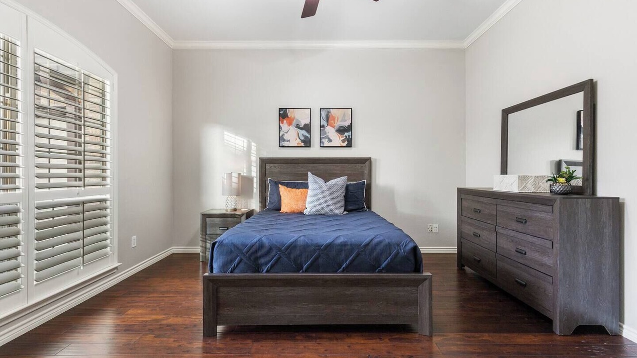 Photo of Bedroom in Highland Village