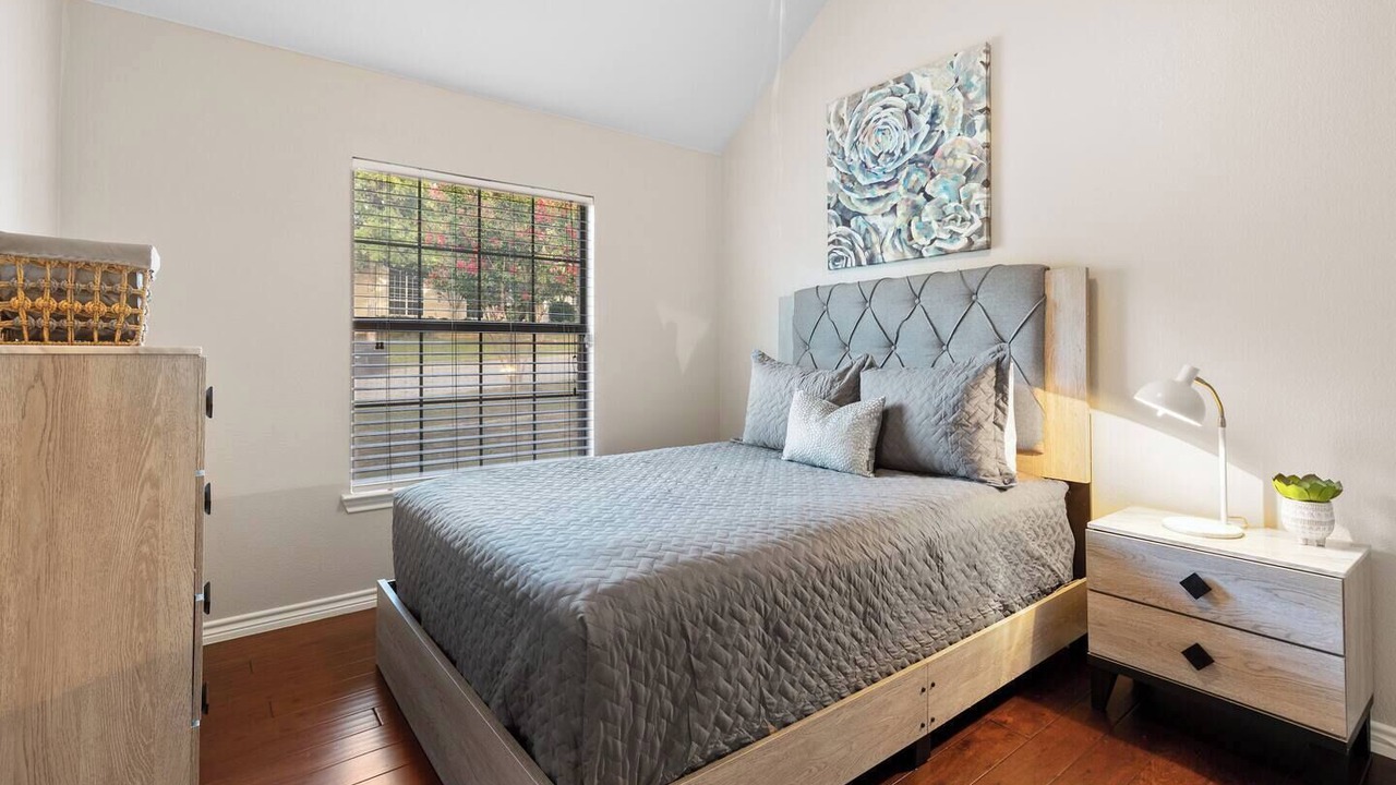 Photo of Bedroom in Highland Village