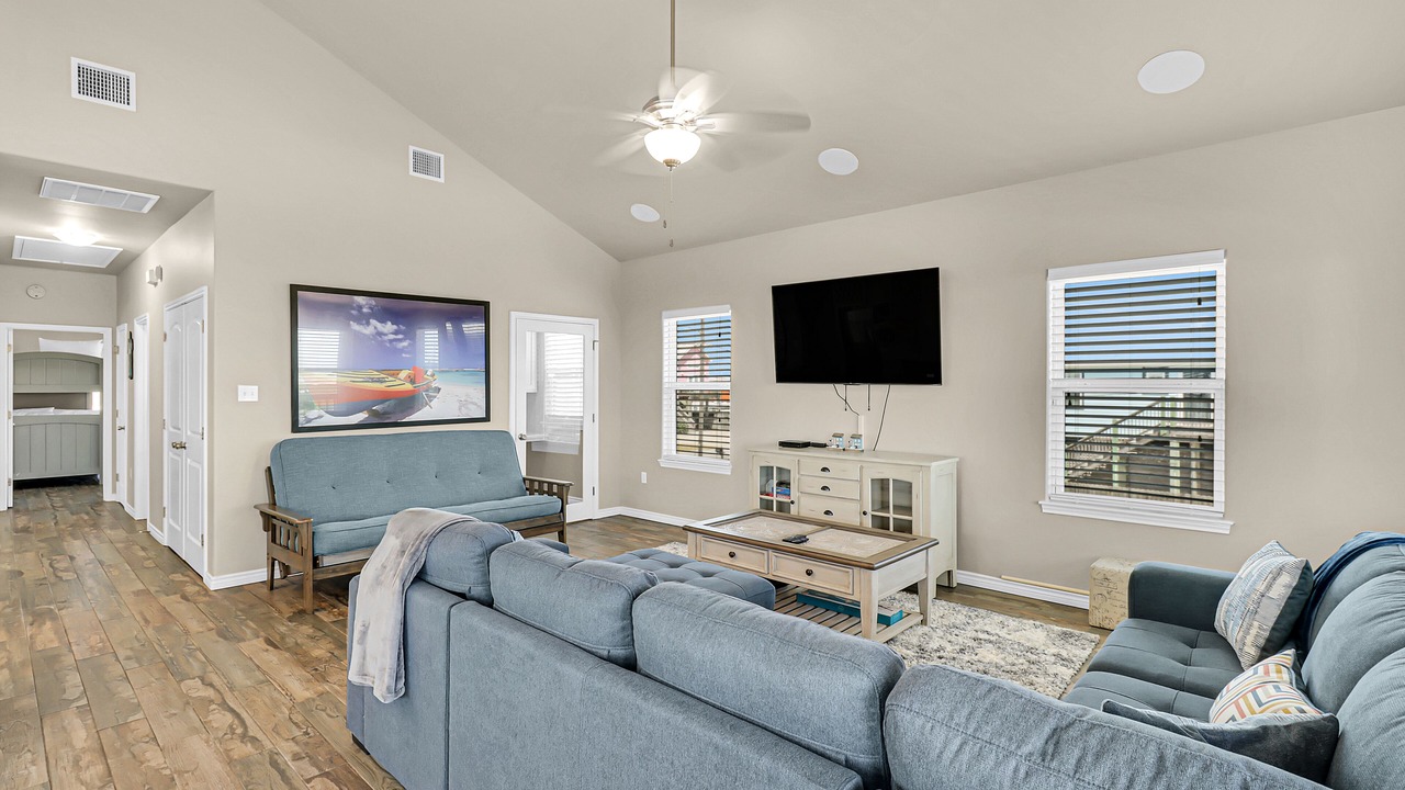 Photo of Livingroom in North Beach