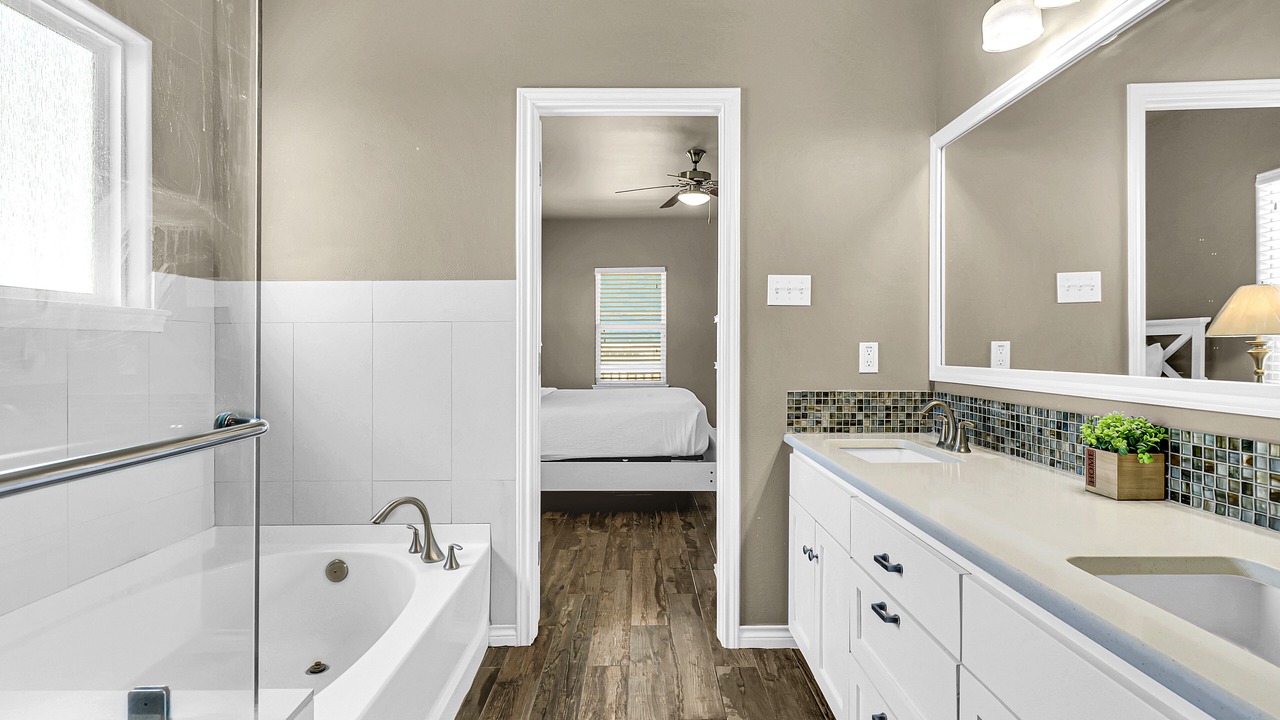 Photo of Bathroom in North Beach