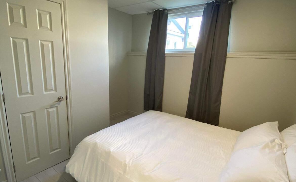 Photo of Bedroom in Rouyn-Noranda