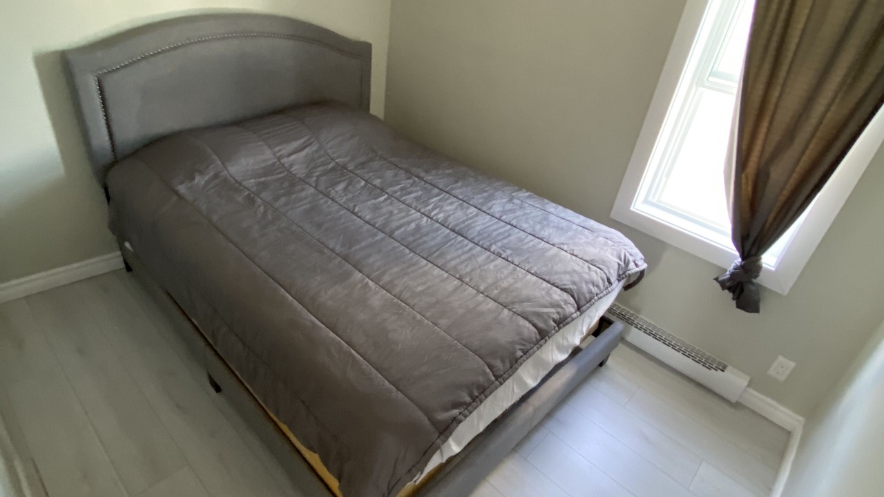 Photo of Bedroom in Rouyn-Noranda