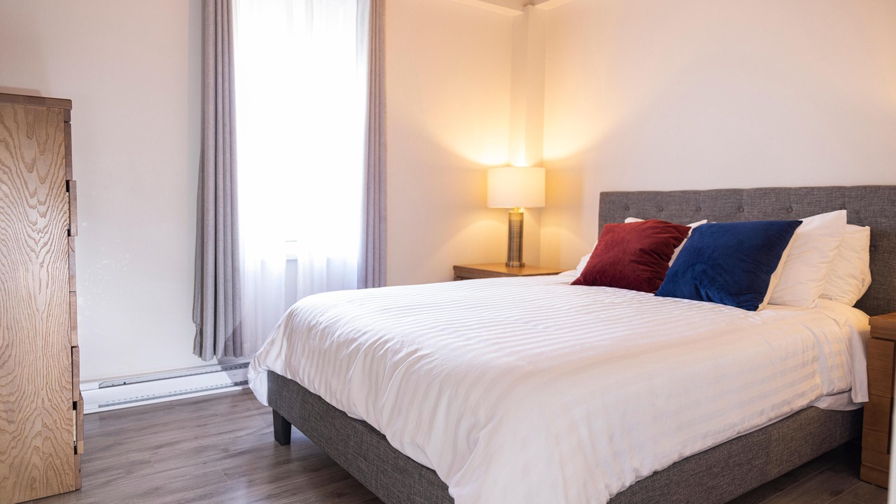 Photo of Bedroom in Rouyn-Noranda