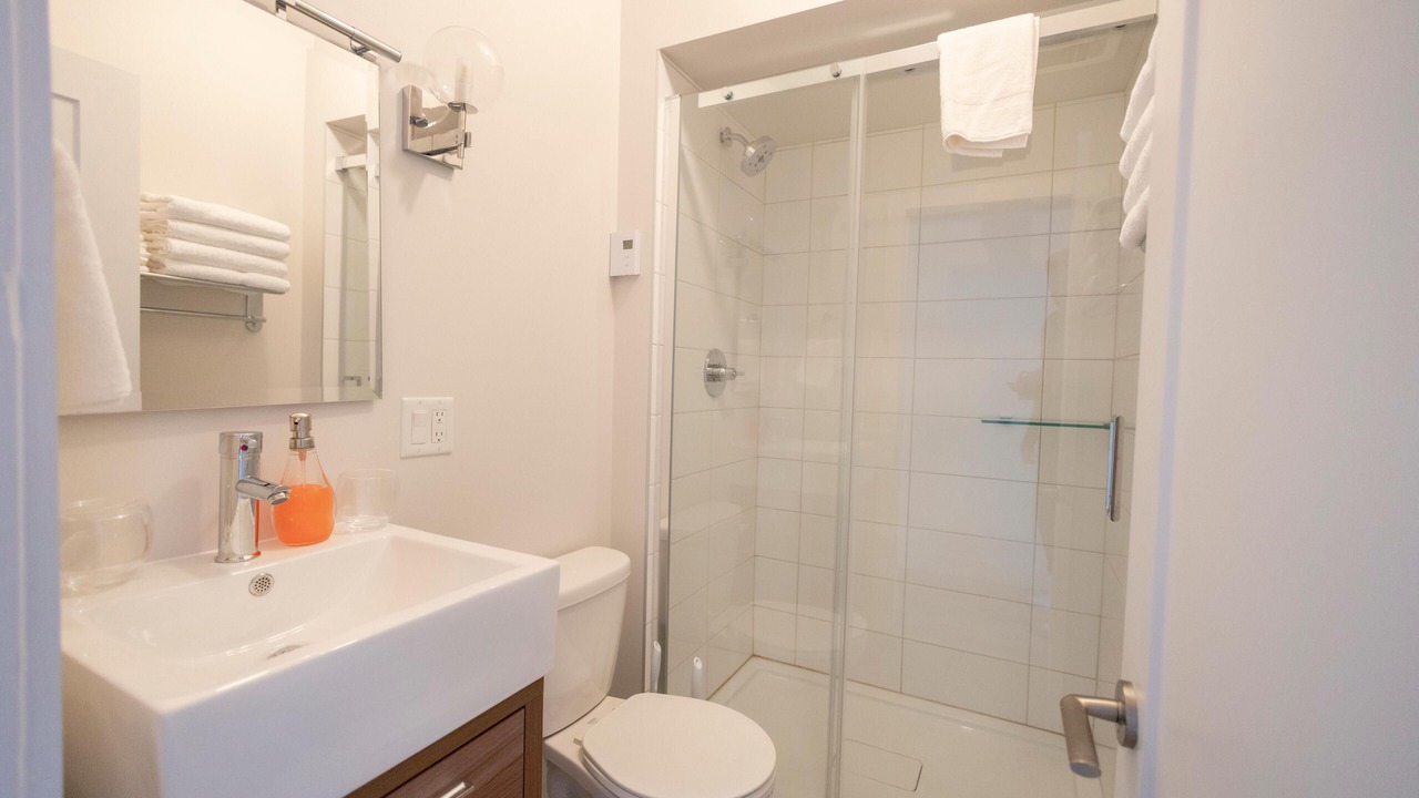 Photo of Bathroom in Rouyn-Noranda