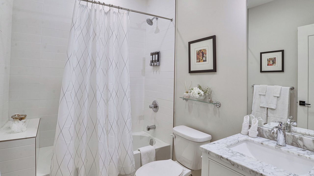 Photo of Bathroom in Minett