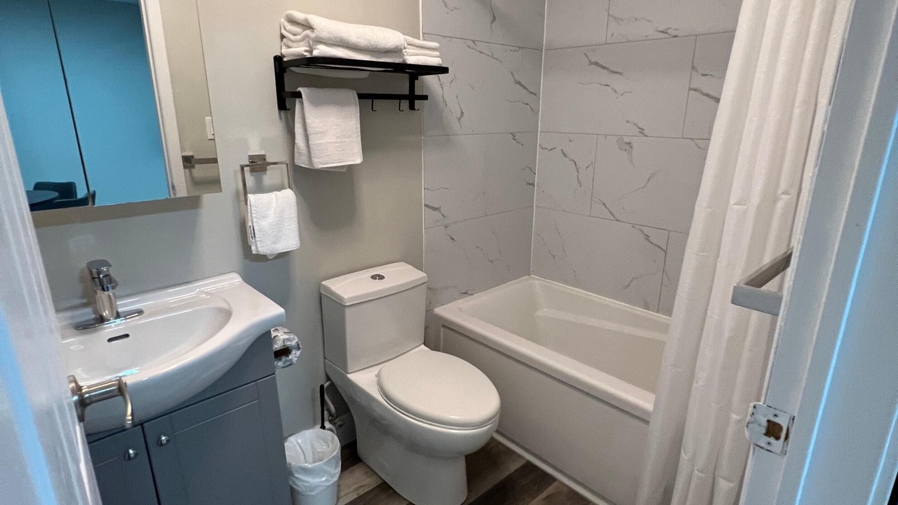 Photo of Bathroom in Rouyn-Noranda