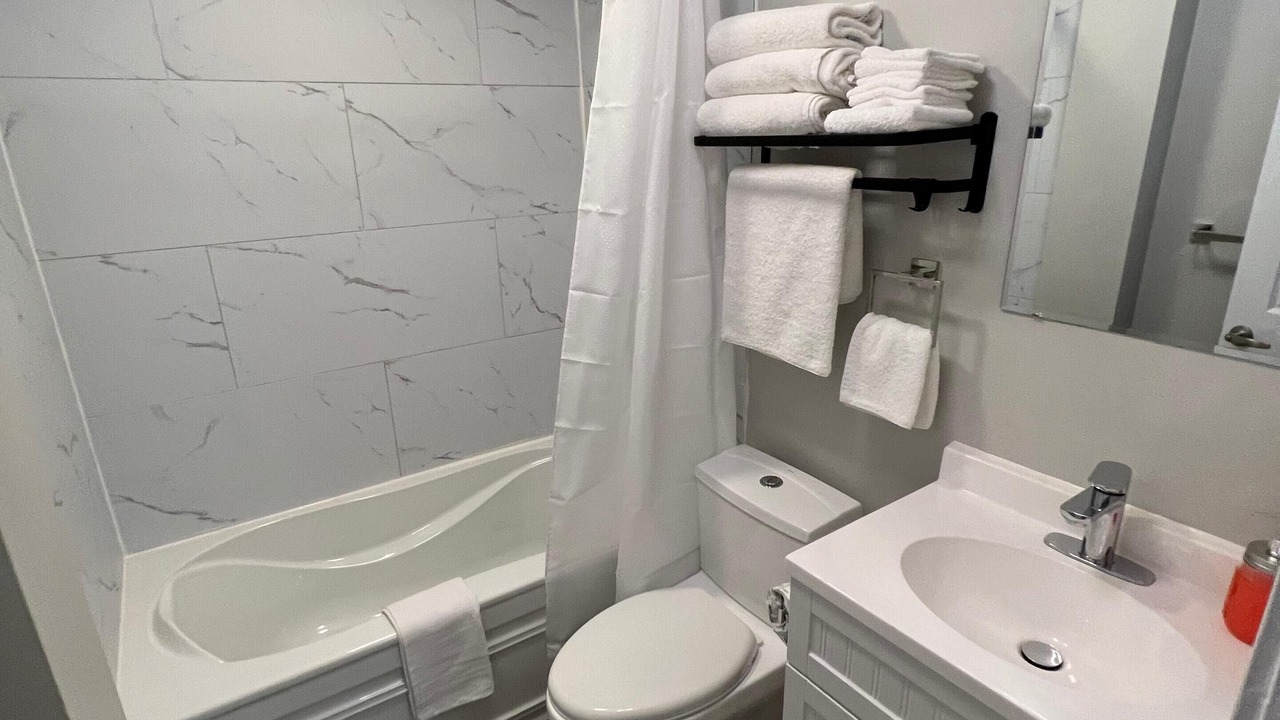 Photo of Bathroom in Rouyn-Noranda