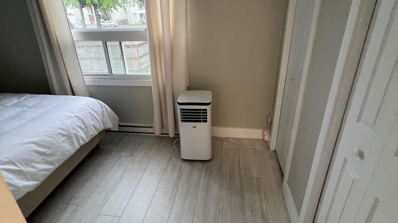Photo of Bedroom in Rouyn-Noranda