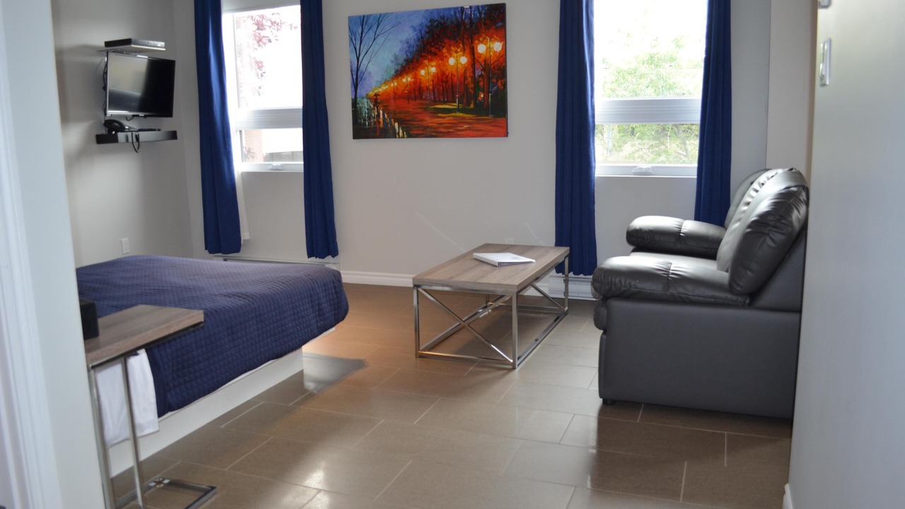 Photo of Bedroom in Rouyn-Noranda